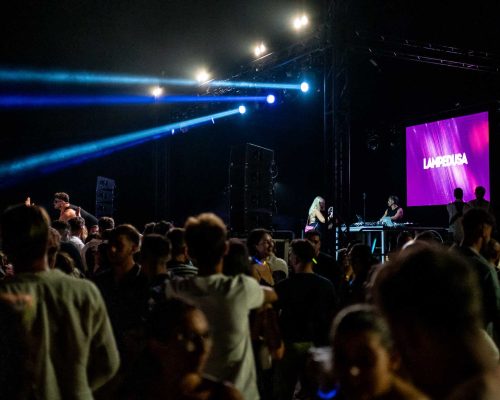 Ferragosto Sotto le stelle 2025 al Gran Piazzale di Cala Pisana, Lampedusa